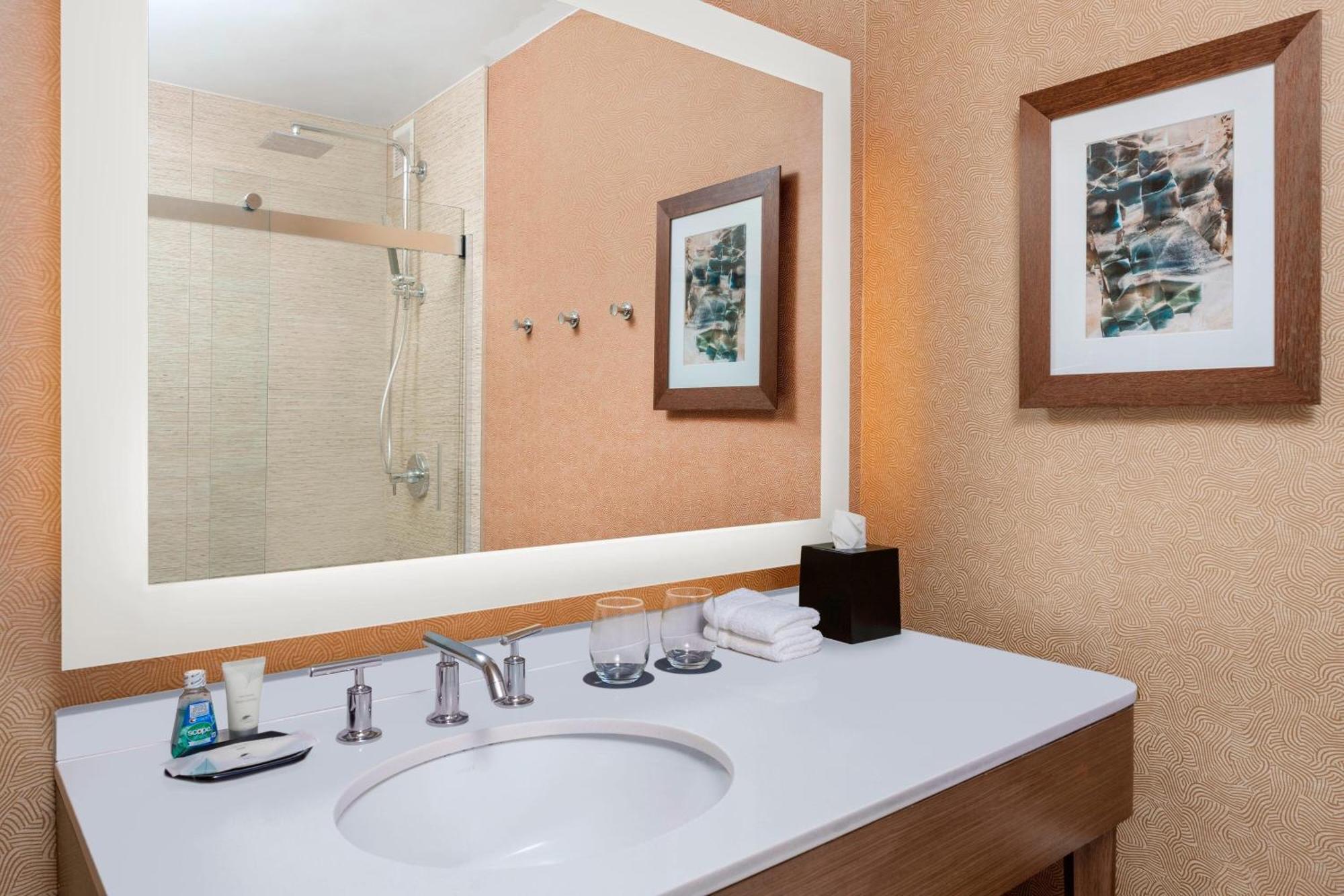 The Westin Crystal City Reagan National Airport Arlington Extérieur photo